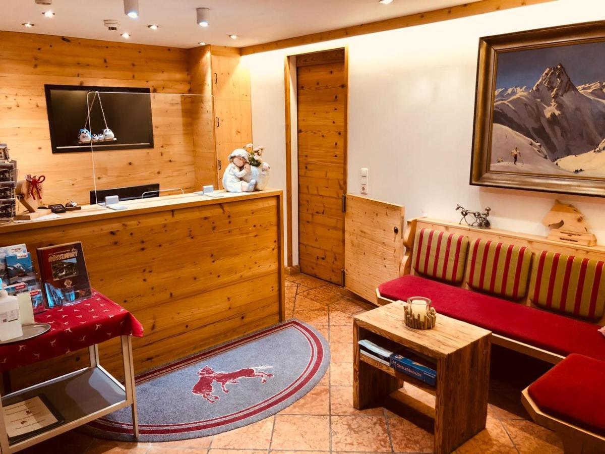 Ferienhaus Hotel Roesslwirt Kirchberg in Tirol Exterior foto