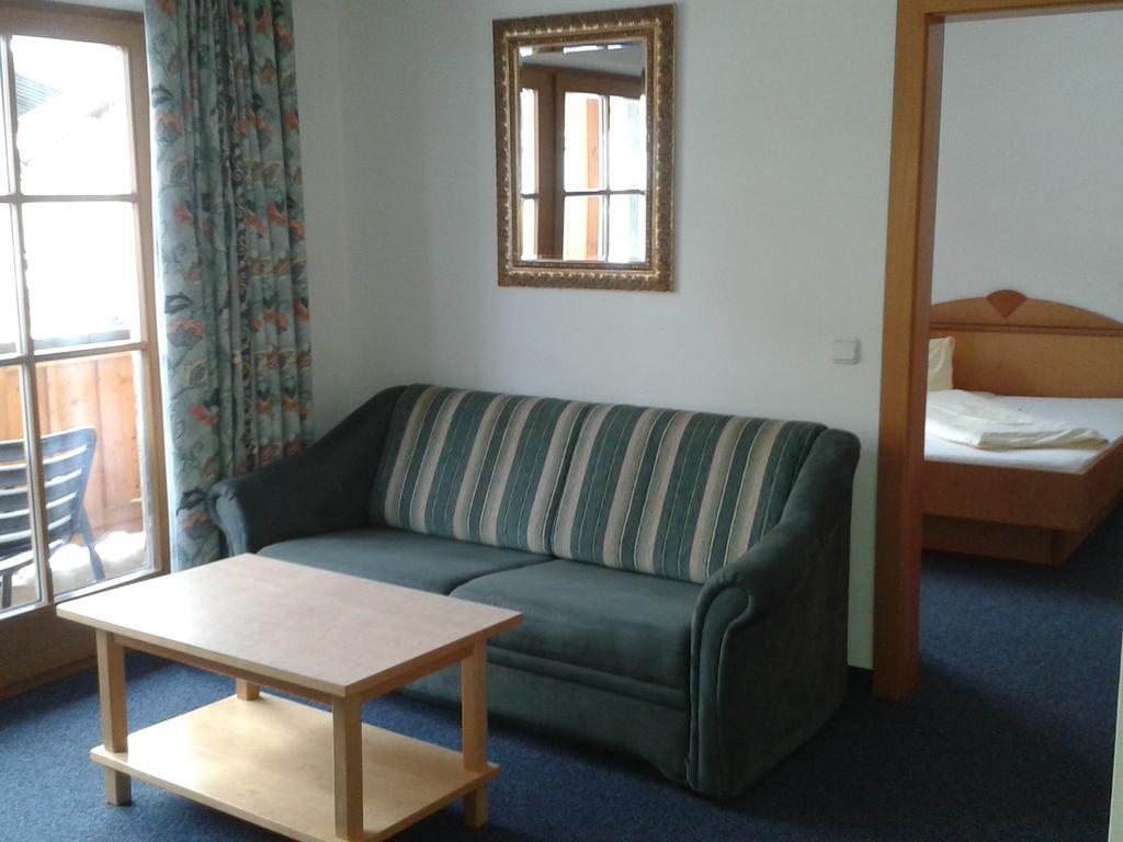 Ferienhaus Hotel Roesslwirt Kirchberg in Tirol Quarto foto